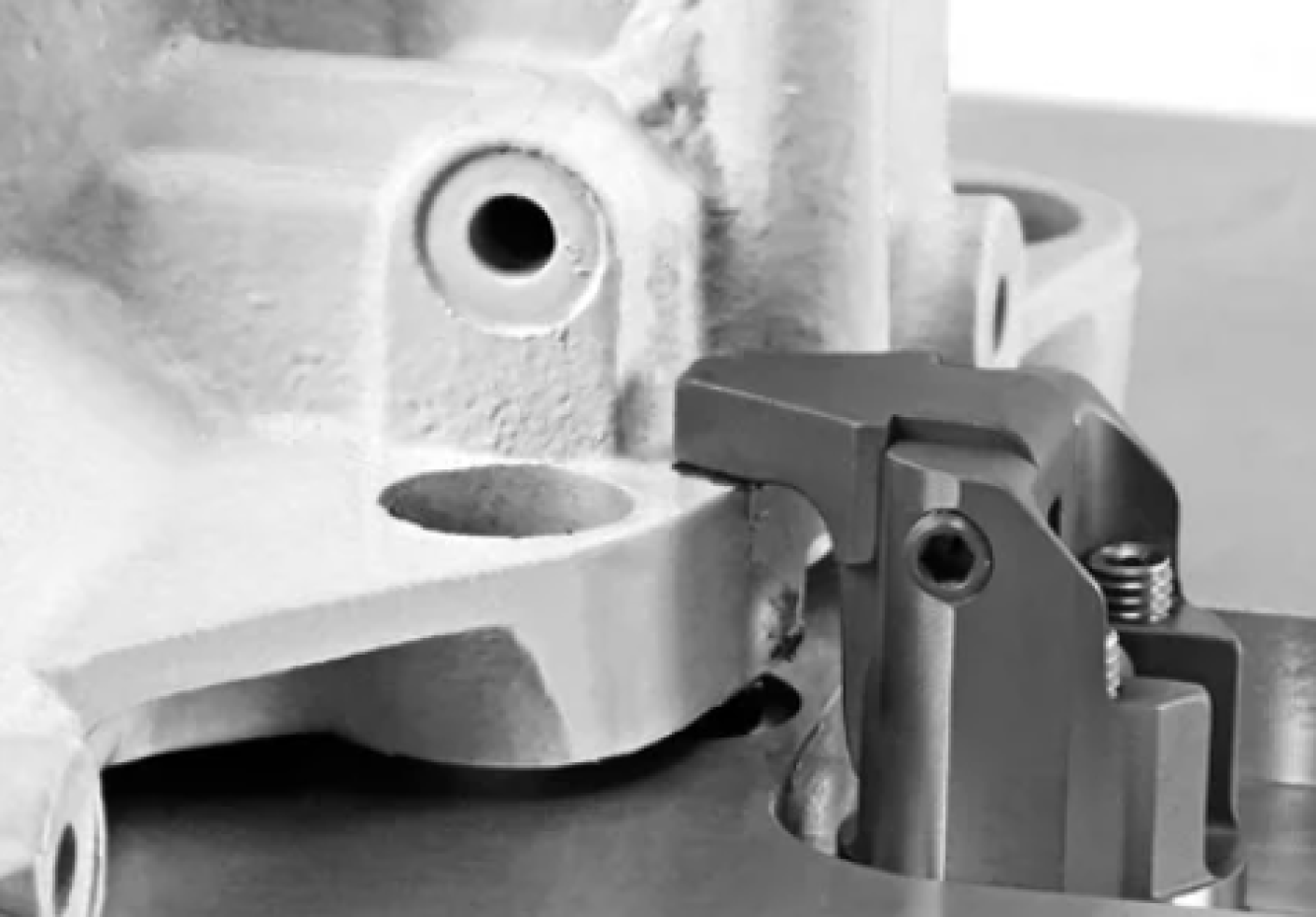 Römheld GmbH Friedrichshütte  -  Spanntechnik Spannelemente Handhabungstechnik Werkstückspannung Werkzeugspannung - WERKSTÜCKSPANNUNG