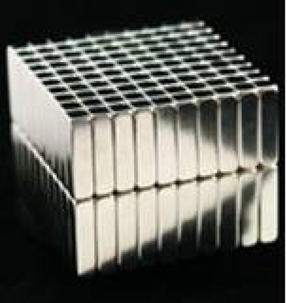 Quadermagnete -Groß- - Quadermagnete besitzen eine Blockform mit mind. 2 verschiedenen Abmessungen.<br /><br />Sie wirken durch Ihre außergewöhnliche Form edel und zeitlos und sind noch besser fassbar als die Würfelmagnete.