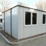 BKM Metallbau GmbH  -  Aufgeständerte Raumsysteme Bedienstände Bürocontainer Doppelstockanlagen Hallenbüros - Bürocontainer