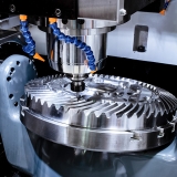 M&H CNC-Technik GmbH  -  3D Metalldruck 3D-Kunststoffdruck CNC-Technik CNC-Drehen CNC-Fräsen - 5-Achsen-Simultanbearbeitung