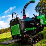 Küfner Arbeitsbühnen GmbH  -  Höhenzugangstechnik Arbeitsbühnen Hebebühne Mähraupen Teleskoplader - GreenMech Raupen-Häcksler EVO 165 DT