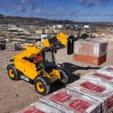 Küfner Arbeitsbühnen GmbH  -  Höhenzugangstechnik Arbeitsbühnen Hebebühne Mähraupen Teleskoplader - JCB Teleskoplader 525-60