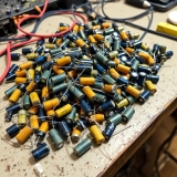 Lilotronik e.K.  -  Aktive Komponenten Steckverbinder Passive Komponenten Mechanische Bauelemente Akkus - Passive Komponenten