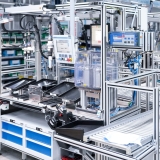 Eckerle Holding GmbH  -  Bürstenhalter Bürstenlose Komponenten Hybride  Stromschienen Fertigungslinien - Eckerle Holding GmbH