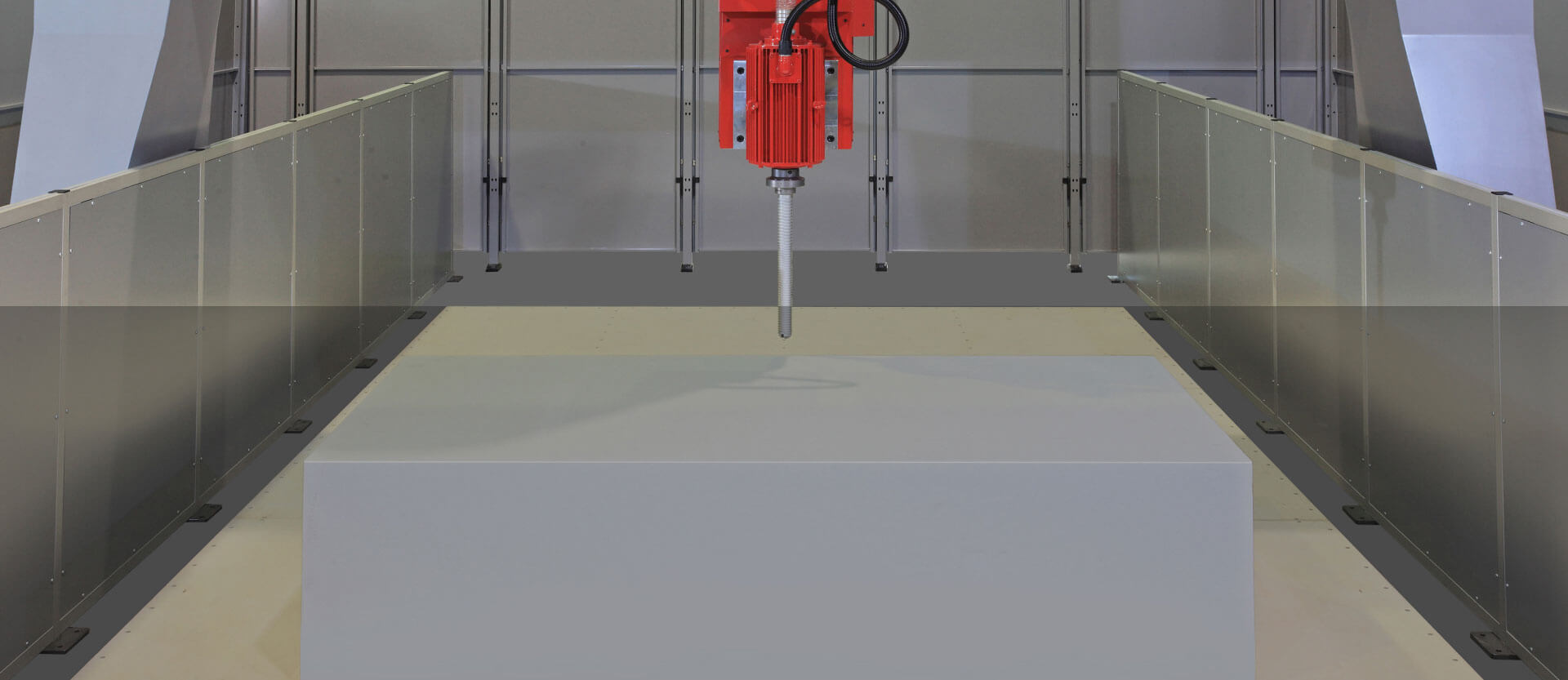 Bornemann Maschinenbau GmbH  Klus 9 31073 Delligsen Niedersachsen Deutschland Fräsmaschine  Frässpindeln Spindeladapter Werkzeuge Späneentsorgung